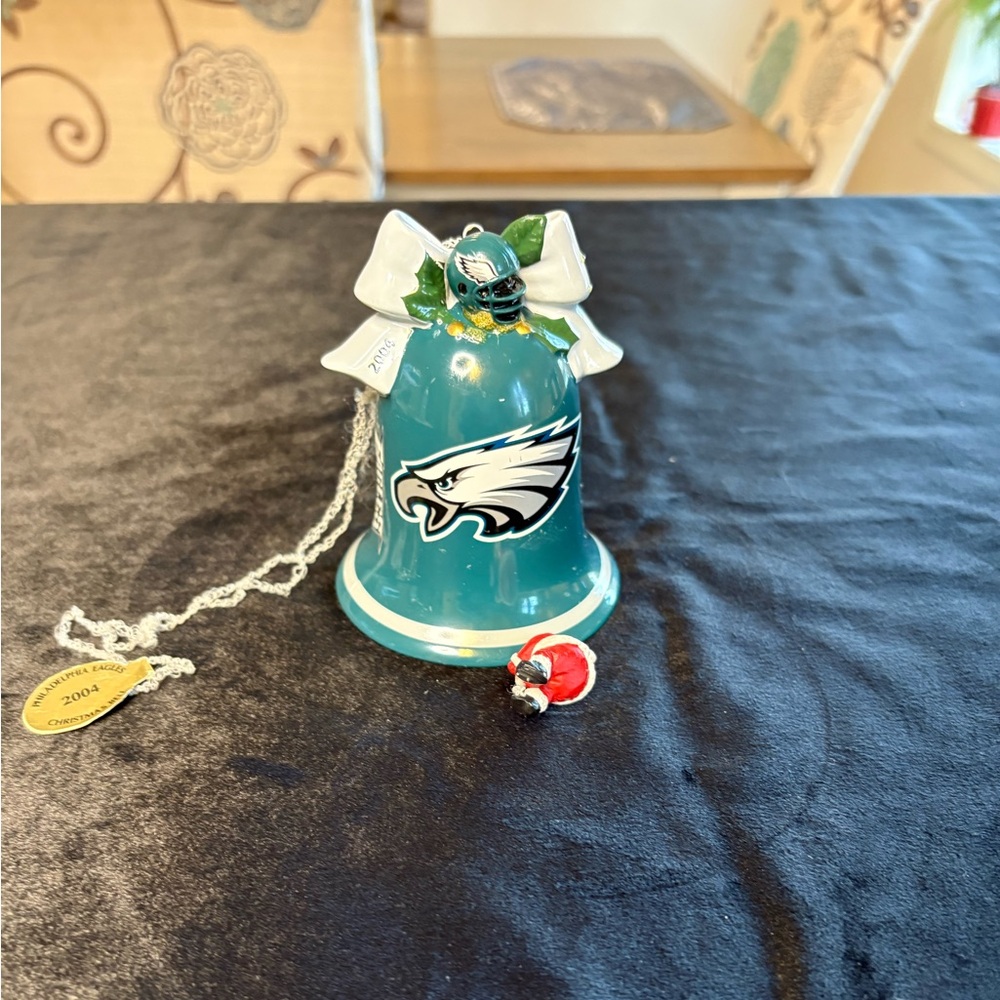 Philadelphia Eagles Bell Ornament
